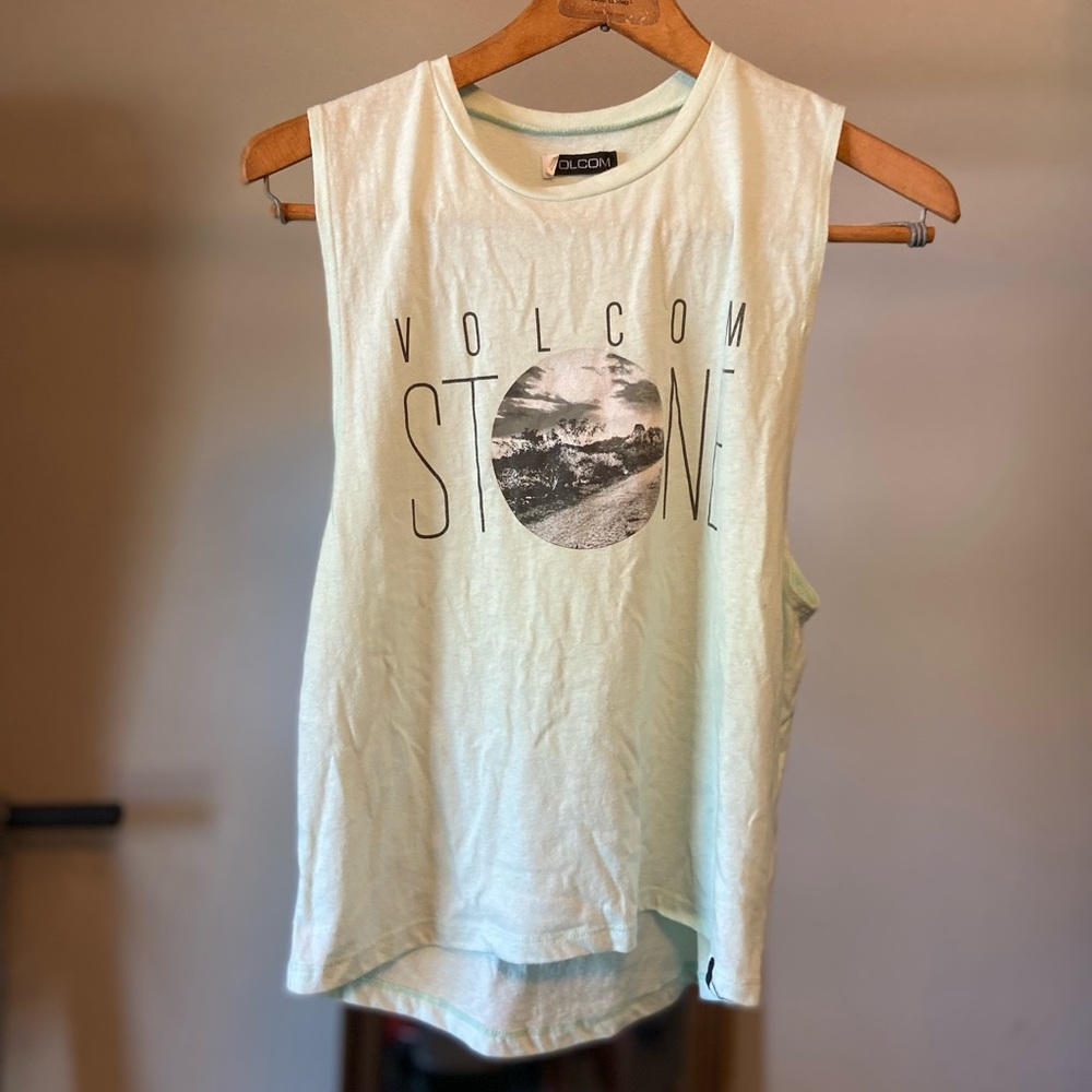 Volcom tee